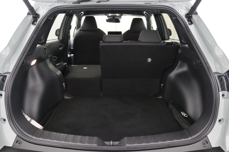 Toyota Corolla Cross - Hybrid 140 Style 29