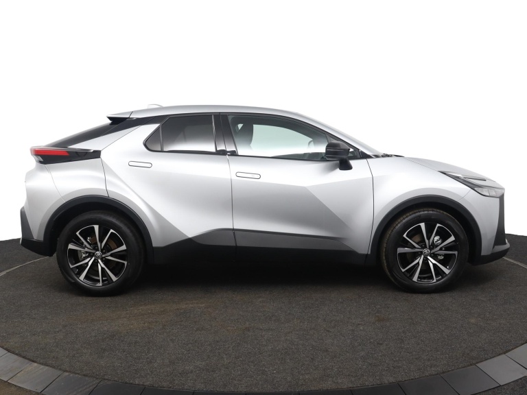 Toyota C-HR - 1.8 Hybrid 140 Dynamic 13