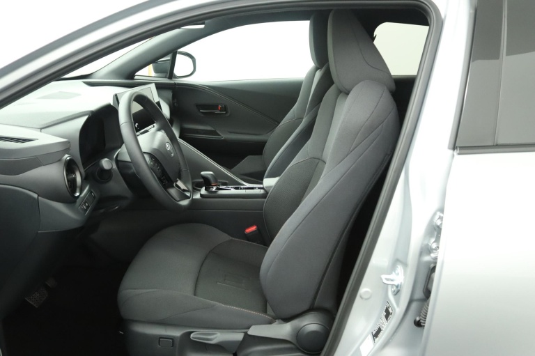 Toyota C-HR - 1.8 Hybrid 140 Dynamic 17