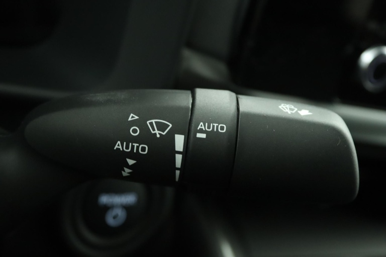 Toyota C-HR - 1.8 Hybrid 140 Dynamic 31