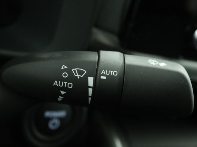 Toyota C-HR - 1.8 Hybrid 140 Dynamic