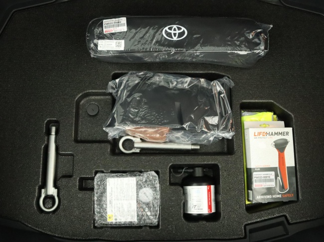 Toyota C-HR - 1.8 Hybrid 140 Dynamic