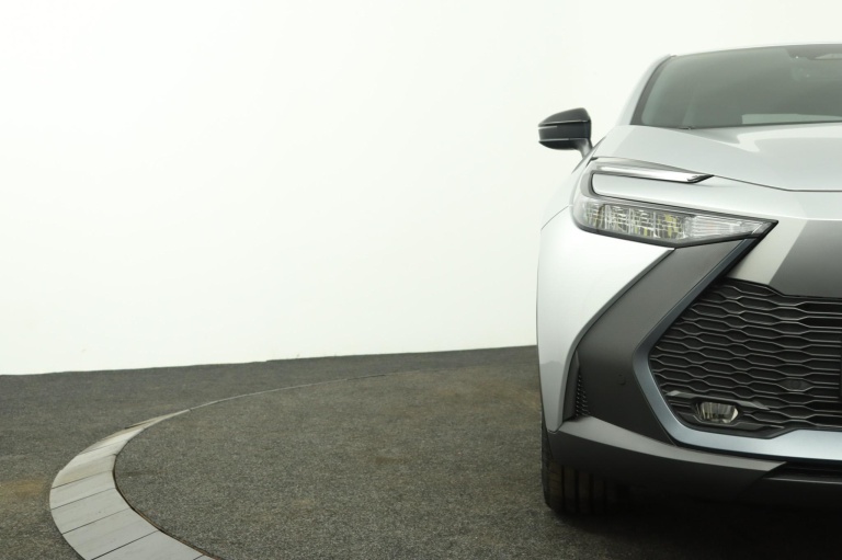 Toyota C-HR - 1.8 Hybrid 140 Dynamic 35