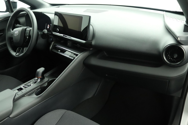 Toyota C-HR - 1.8 Hybrid 140 Dynamic 42