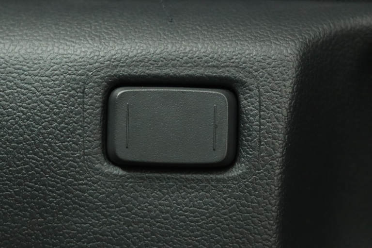 Toyota C-HR - 1.8 Hybrid 140 Dynamic 43