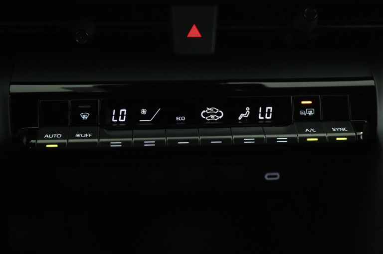 Toyota C-HR - 1.8 Hybrid 140 Dynamic 7