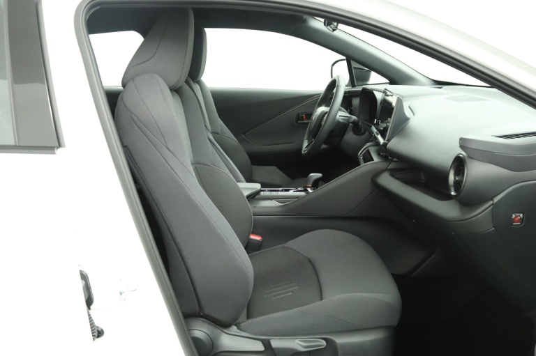 Toyota C-HR - 2.0 Plug-in Hybrid 220 Active 22