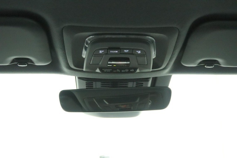 Toyota C-HR - 2.0 Plug-in Hybrid 220 Active 33