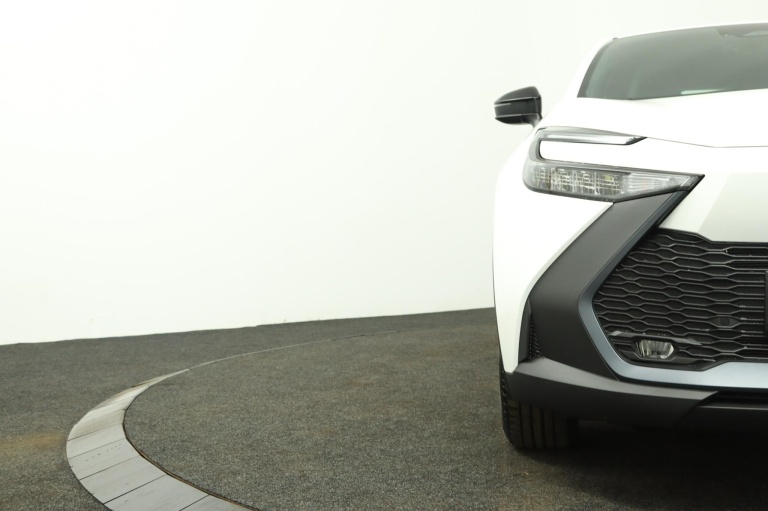 Toyota C-HR - 2.0 Plug-in Hybrid 220 Active 38