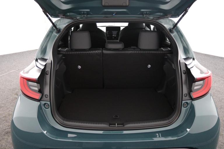 Toyota Yaris - 1.5 Hybrid 130 Executive 24
