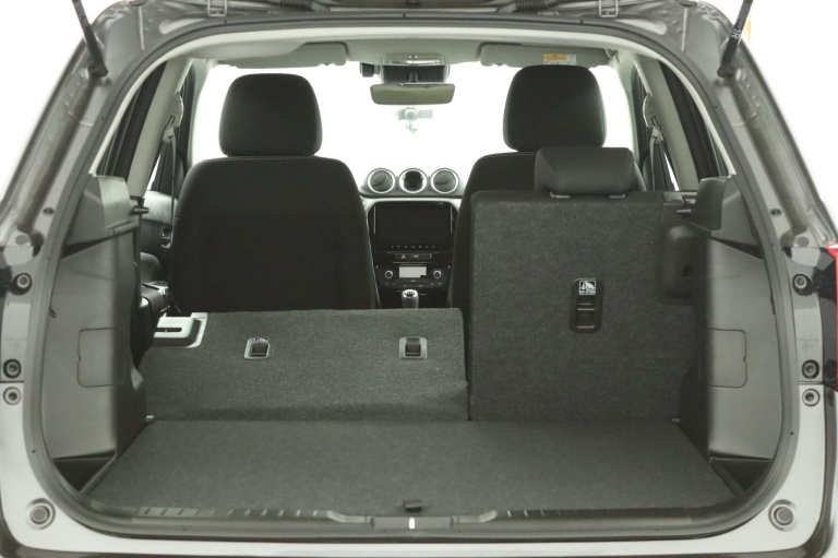 Suzuki Vitara - 1.4 Boosterjet Smart Hybrid Select  23