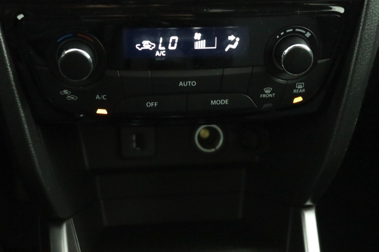 Suzuki Vitara - 1.4 Boosterjet Smart Hybrid Select  7