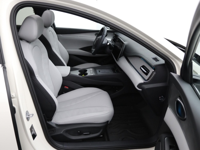 BYD SEAL 6 - DM-i Sedan Comfort Lite