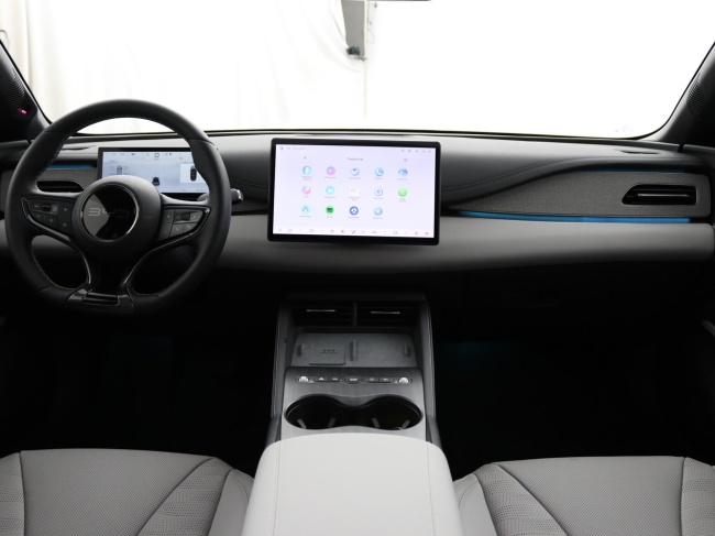 BYD SEAL 6 - DM-i Sedan Comfort Lite