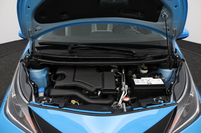 Toyota Aygo - 1.0 VVT-i x-play 33
