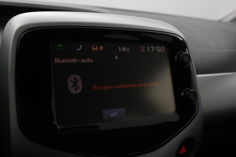 Toyota Aygo - 1.0 VVT-i x-play 40