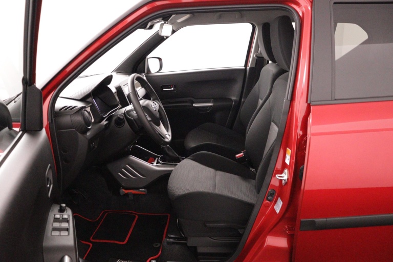 Suzuki Ignis - 1.2 Smart Hybrid Style 17