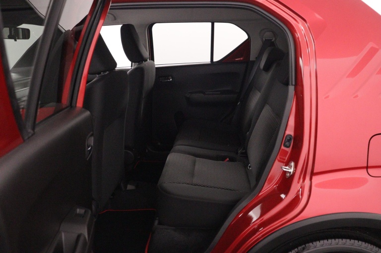 Suzuki Ignis - 1.2 Smart Hybrid Style 18