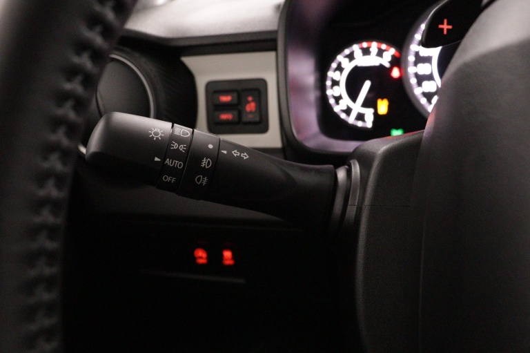 Suzuki Ignis - 1.2 Smart Hybrid Style 30