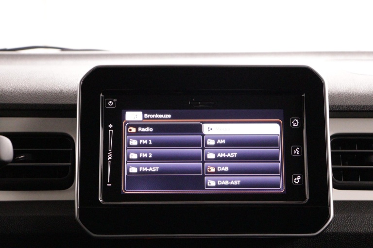 Suzuki Ignis - 1.2 Smart Hybrid Style 43