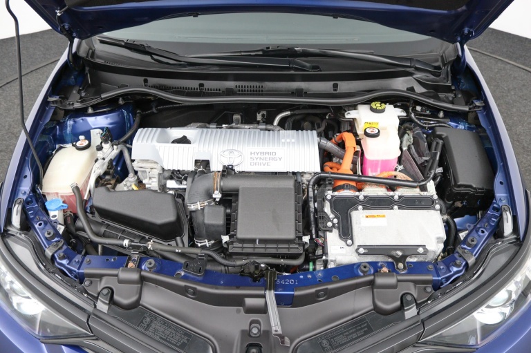 Toyota Auris - 1.8 Hybrid Dynamic Ultimate 35