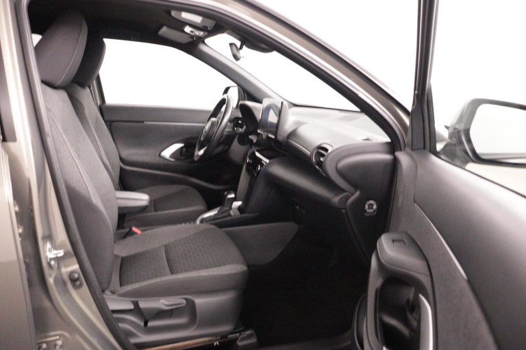 Toyota Yaris Cross - 1.5 Hybrid First Edition 21