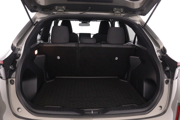 Toyota Yaris Cross - 1.5 Hybrid First Edition 23