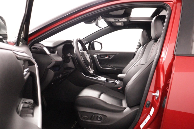 Toyota RAV4 - 2.5 Plug-in Hybrid AWD Bi-Tone Plus 17
