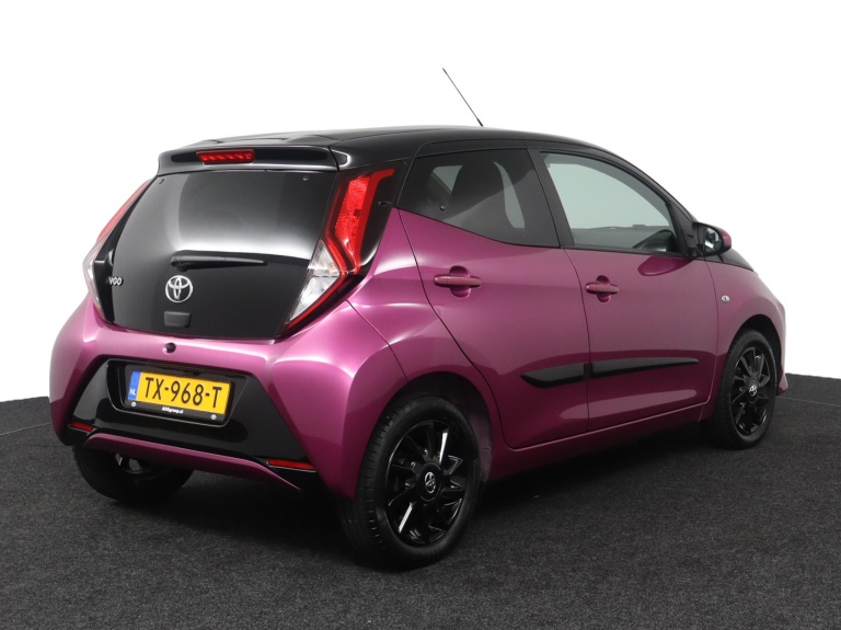 Toyota Aygo - 1.0 VVT-i x-cite 2