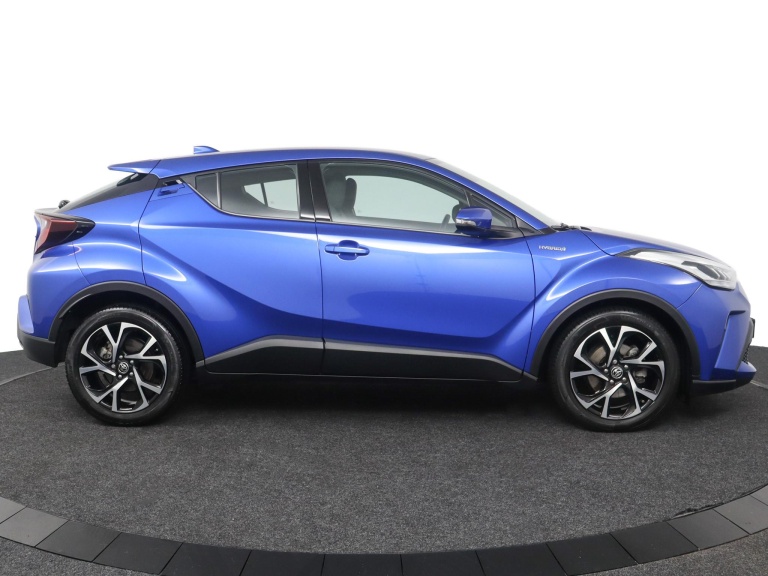 Toyota C-HR - 1.8 Hybrid Dynamic 12