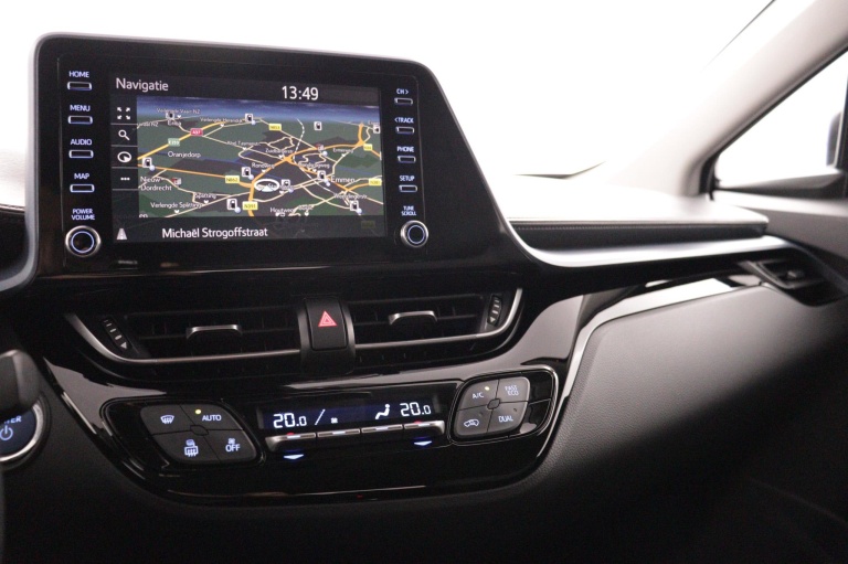 Toyota C-HR - 1.8 Hybrid Dynamic 26
