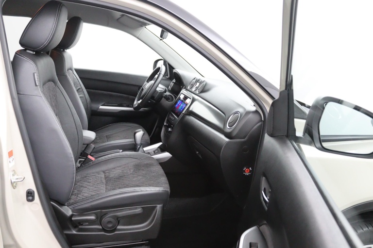 Suzuki Vitara - 1.4 Boosterjet Style Smart Hybrid Automaat 10