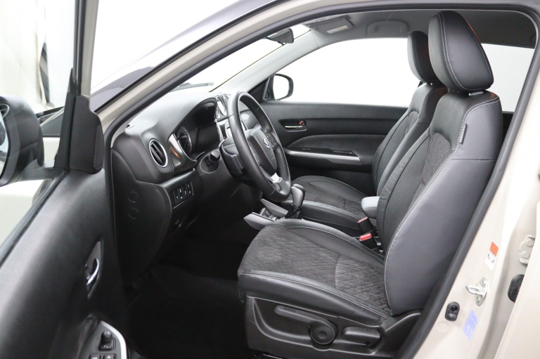 Suzuki Vitara - 1.4 Boosterjet Style Smart Hybrid Automaat 9