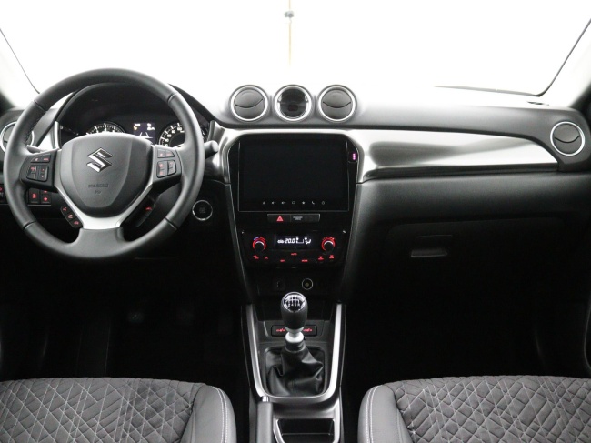 Suzuki Vitara - 1.4 Boosterjet Style Smart Hybrid