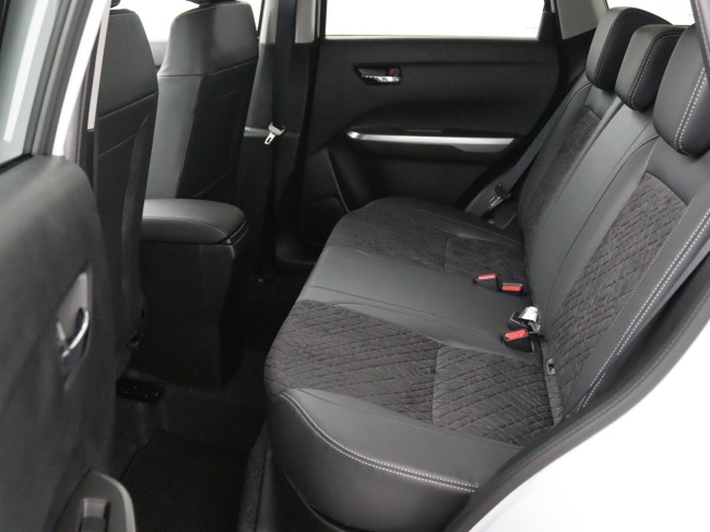 Suzuki Vitara - 1.4 Boosterjet Style Smart Hybrid