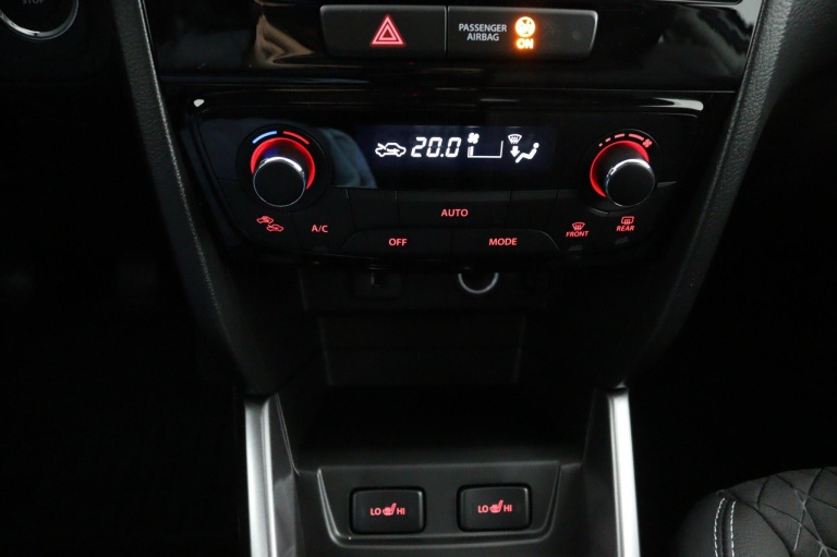 Suzuki Vitara - 1.4 Boosterjet Style Smart Hybrid 14