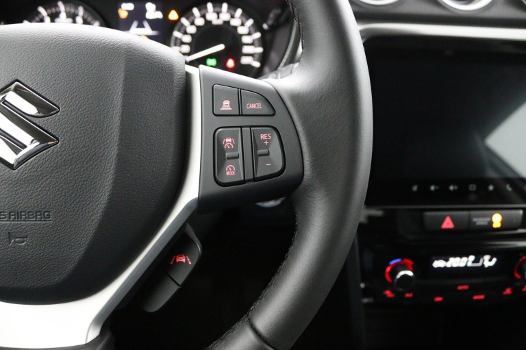 Suzuki Vitara - 1.4 Boosterjet Style Smart Hybrid 16