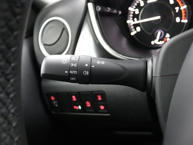 Suzuki Vitara - 1.4 Boosterjet Style Smart Hybrid