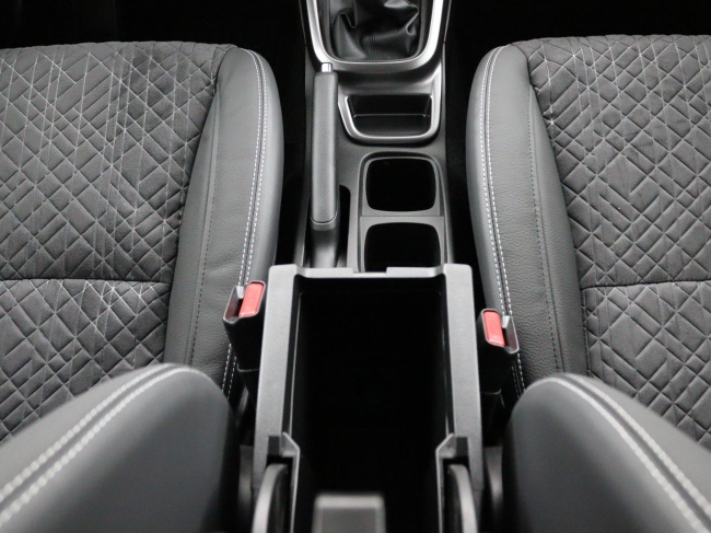 Suzuki Vitara - 1.4 Boosterjet Style Smart Hybrid