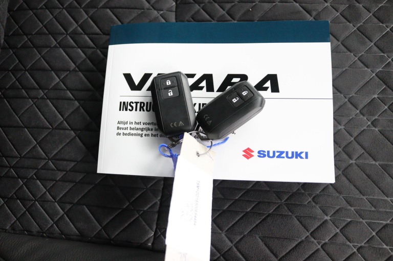 Suzuki Vitara - 1.4 Boosterjet Style Smart Hybrid 23