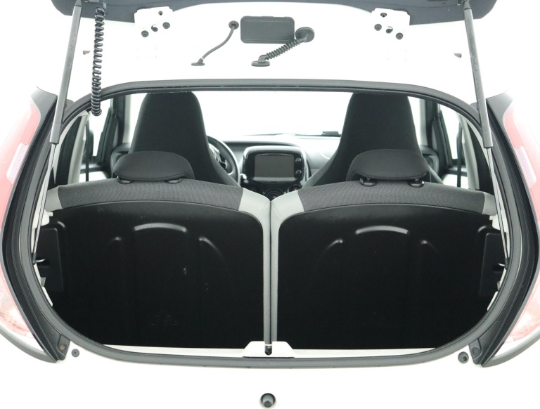 Toyota Aygo - 1.0 VVT-i x-play 24