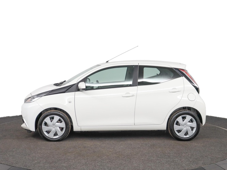 Toyota Aygo - 1.0 VVT-i x-play 3