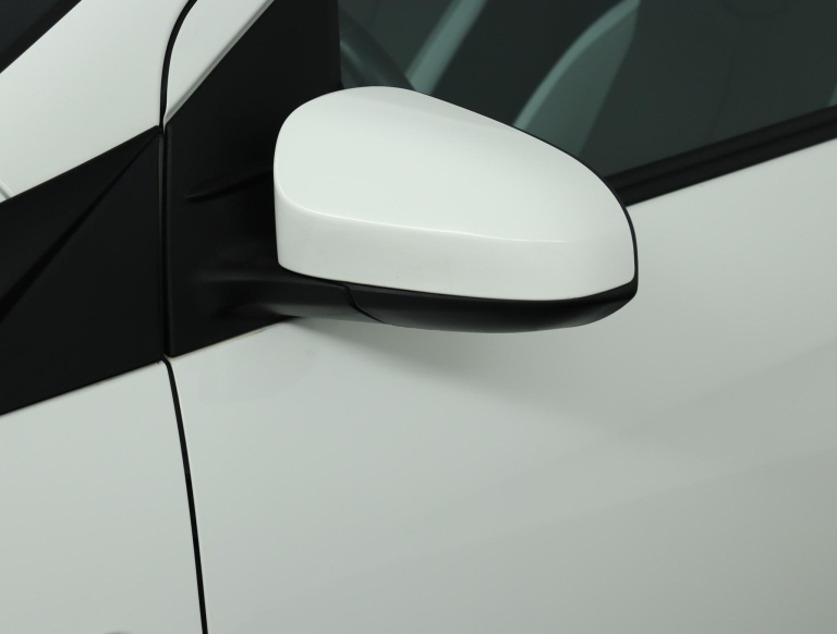 Toyota Aygo - 1.0 VVT-i x-play 37