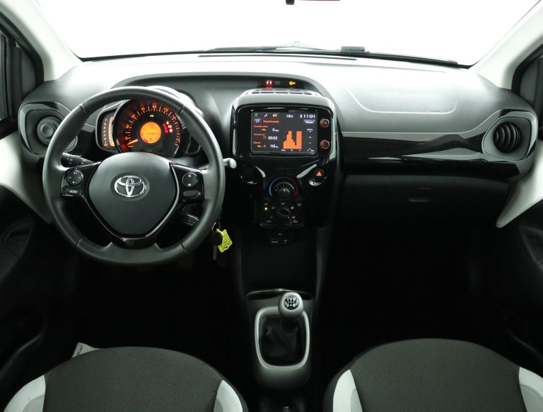 Toyota Aygo - 1.0 VVT-i x-play 4