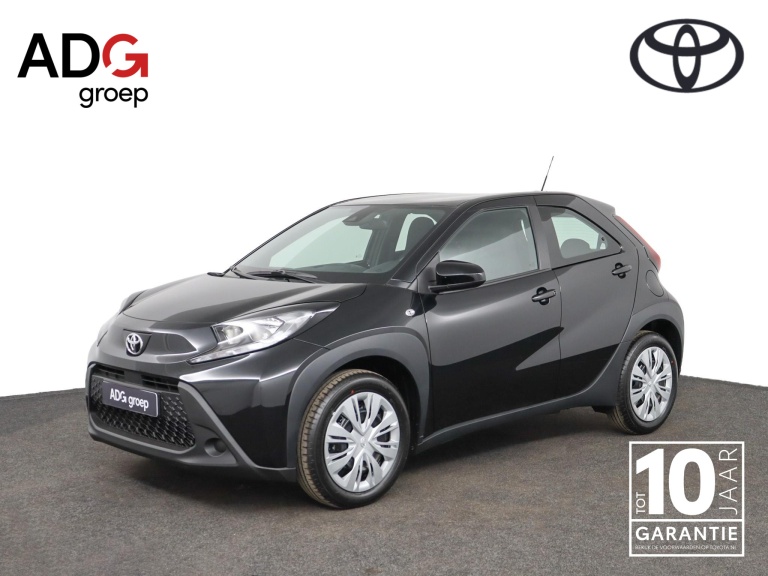 Toyota Aygo X - 1.0 VVT-i MT Play 1