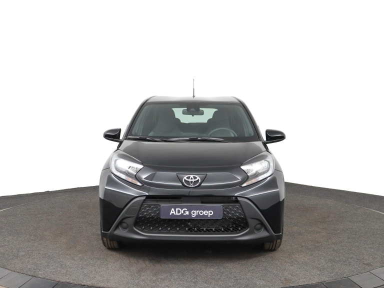 Toyota Aygo X - 1.0 VVT-i MT Play 16