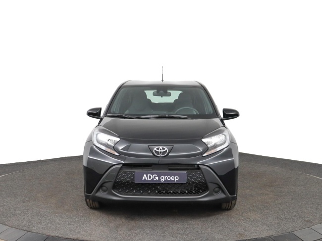 Toyota Aygo X - 1.0 VVT-i MT Play
