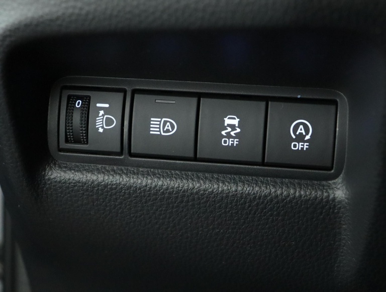 Toyota Aygo X - 1.0 VVT-i MT Play 28