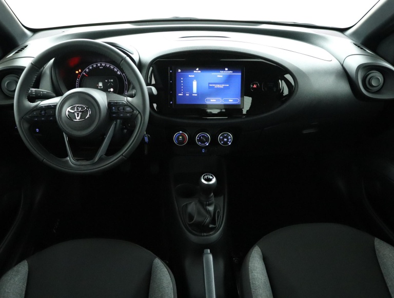Toyota Aygo X - 1.0 VVT-i MT Play 4
