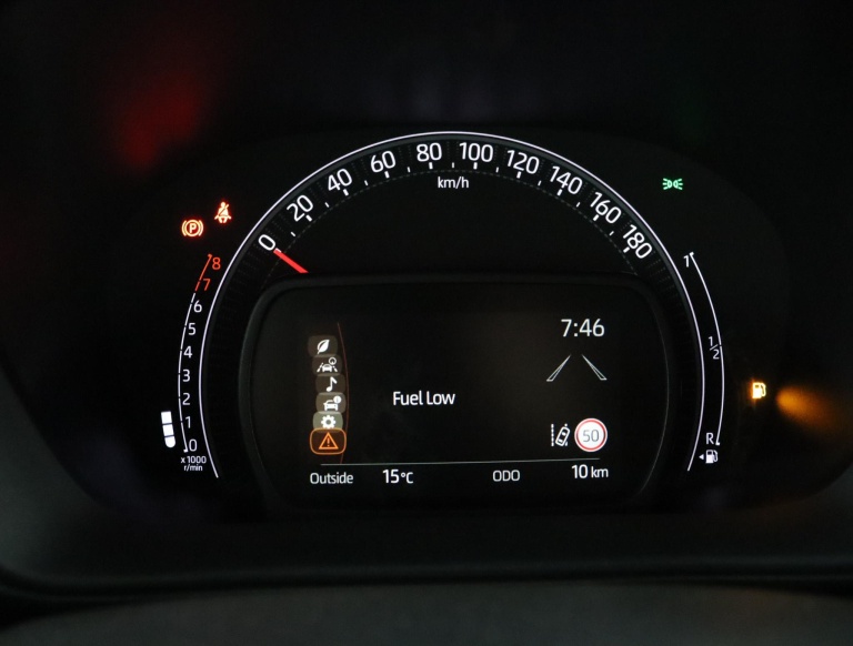Toyota Aygo X - 1.0 VVT-i MT Play 46